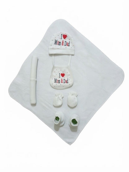 Newborn Baby 8-Piece Layette Gift Set - "I Love Mom & Dad" - Mashoom Janan