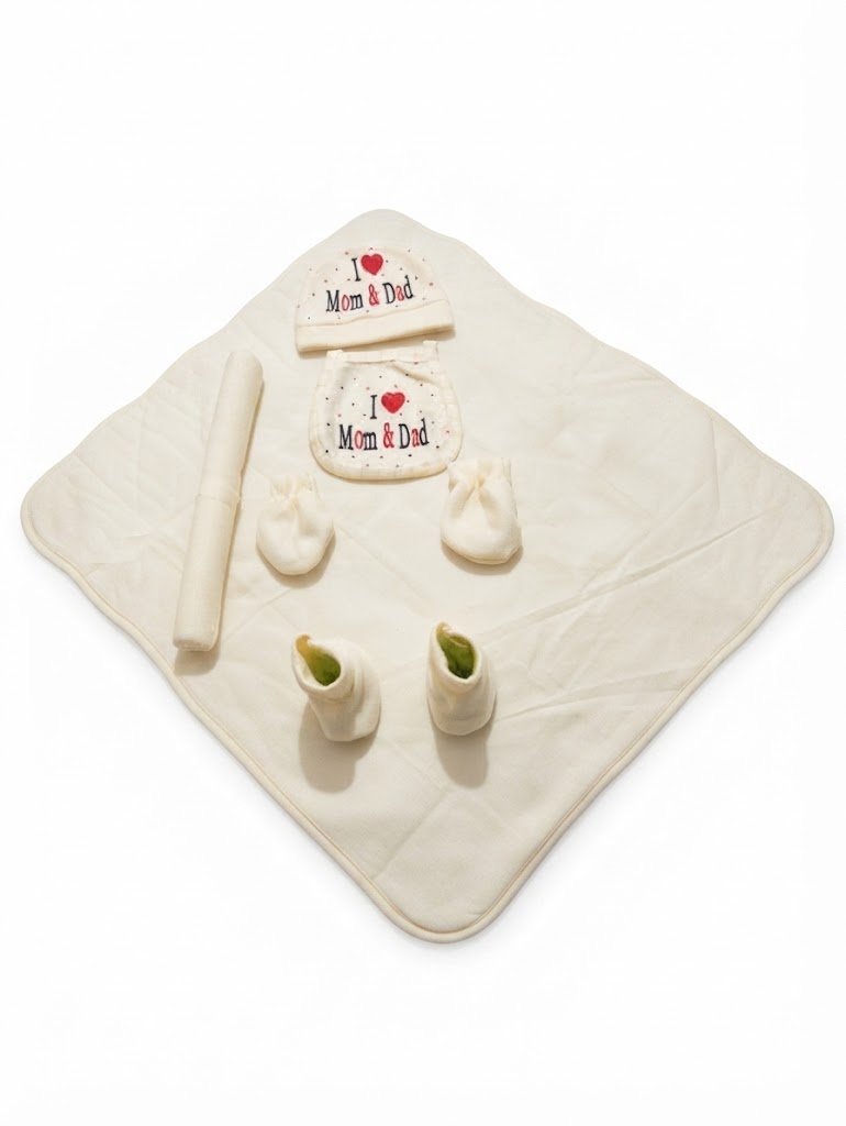 Newborn Baby 8-Piece Layette Gift Set - "I Love Mom & Dad" - Mashoom Janan